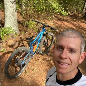 Meet your Posher, Christopher